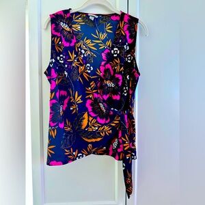 Floral wrap top blouse